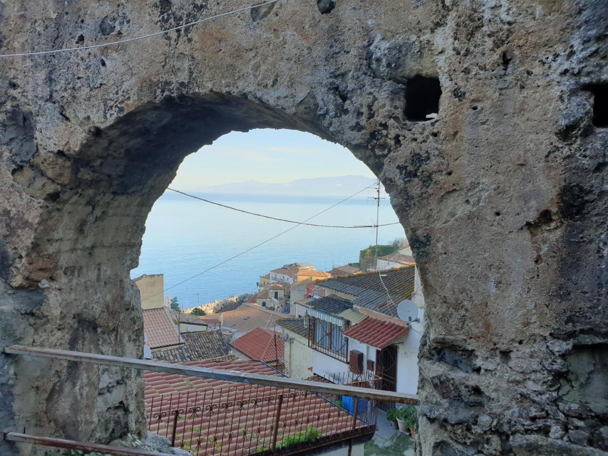 2 Bed Apartment In The Historical Center Pizzo Pizzo  Exteriér fotografie